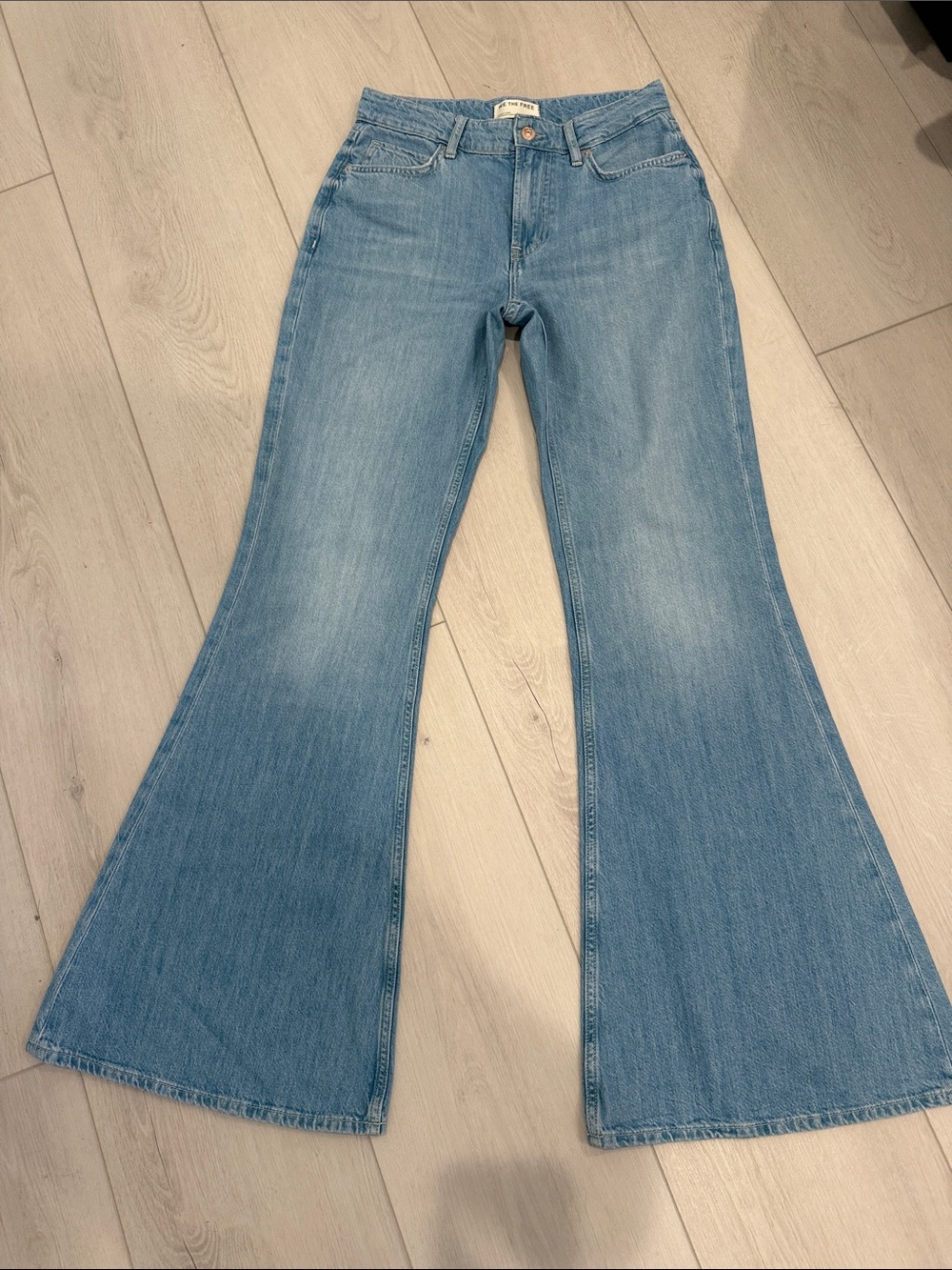 We the Free Light Blue Women's Flared Jeans SZ 25